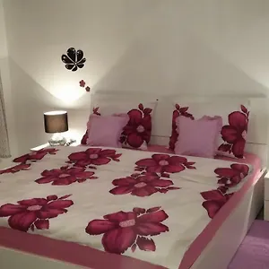 Doni Apartman